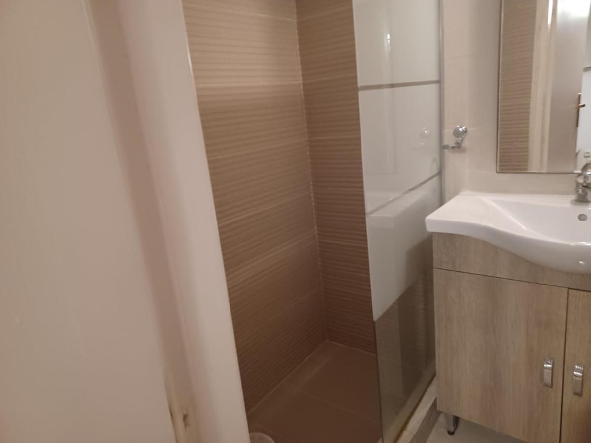 Stavros - Luxury Maisonette In Glyfada เอเธนส์ ภายนอก รูปภาพ