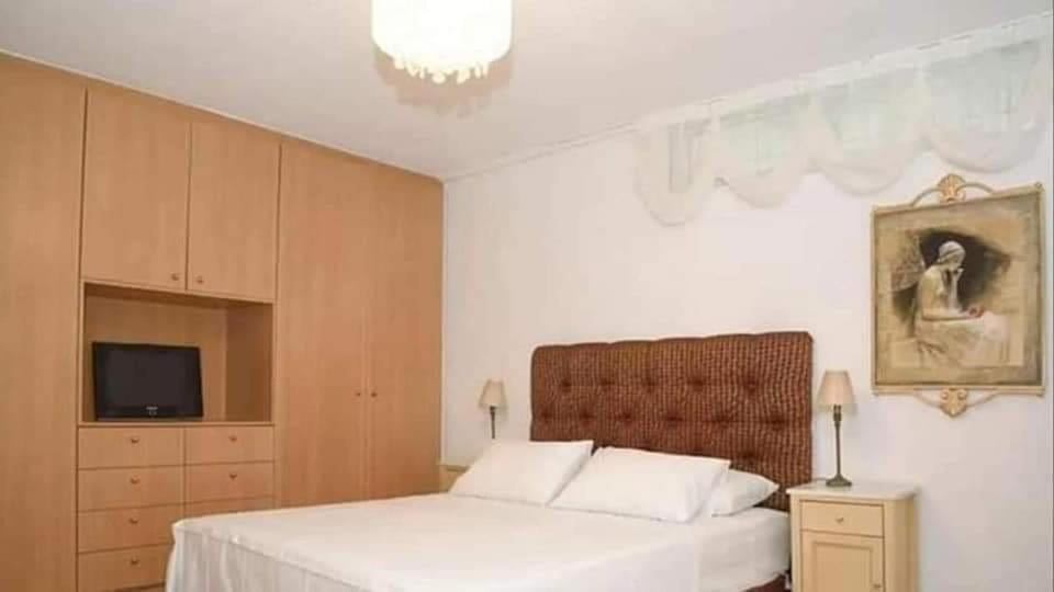 Stavros - Luxury Maisonette In Glyfada เอเธนส์ ภายนอก รูปภาพ